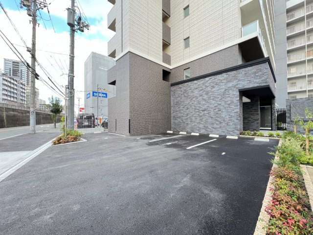 サンセール豊崎の駐車場