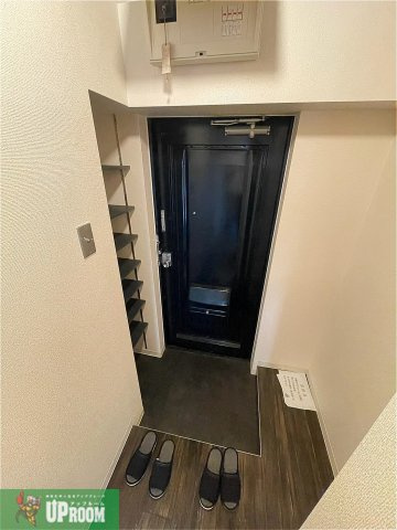 ミヨシハイツの玄関