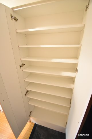 アリビオ千里豊津　仲介手数料無料の収納