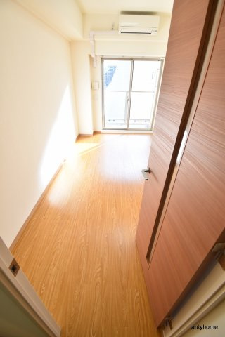 アリビオ千里豊津　仲介手数料無料の洋室