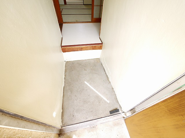 平和マンションの玄関|きれいな玄関です