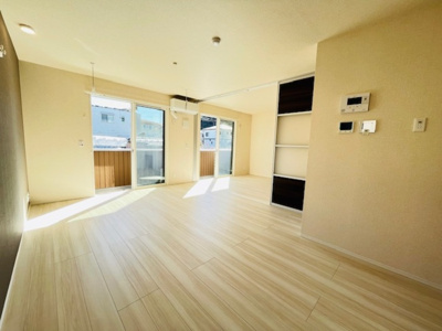 【居間・リビング】 | Ｃｒｅｓｔ西鎌倉