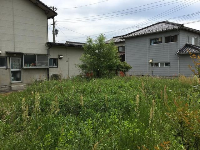 百合地　売土地　61.47坪の外観|敷地中央からみた景色