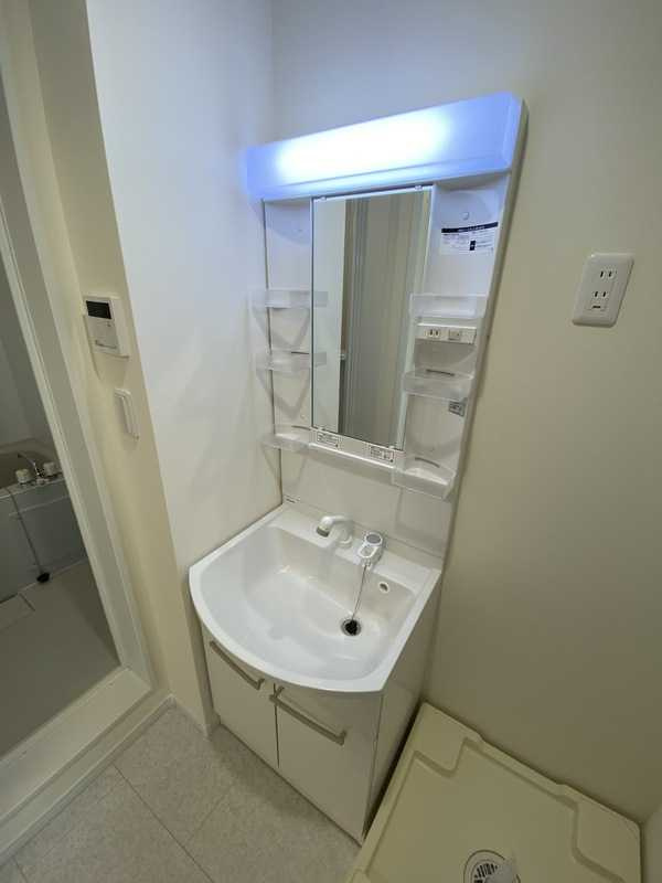 AJ西船橋の独立洗面台