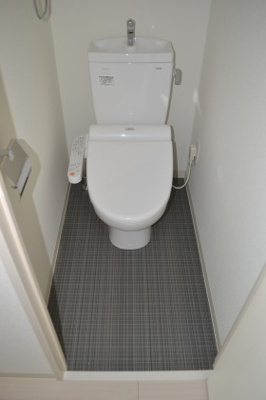 【トイレ】 | エスリード阿波座レジデンス | ゆったりとした空間のトイレです