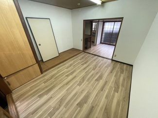 【居間・リビング】