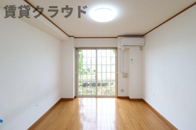 メゾン・ソレイユの居間・リビング|リビングです