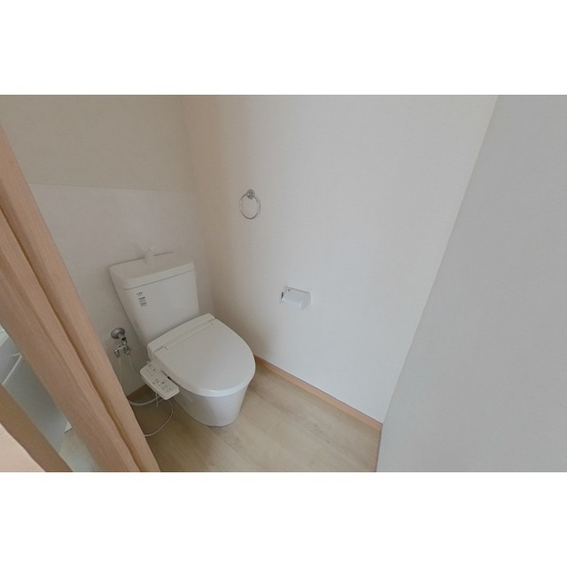 メゾン新明のトイレ|☆温水洗浄暖房便座付き！