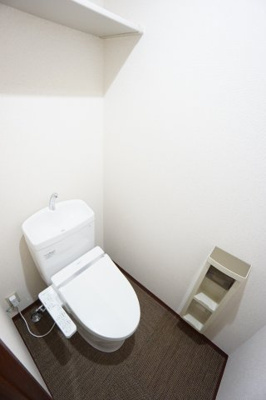 【トイレ】 | エバーグリーン 九番館 | ※同物件・同タイプの写真です。