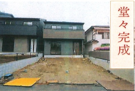 あきる野市草花C　分譲住宅の前面道路含む現地写真