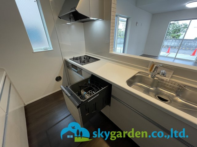 平塚市広川　新築戸建　全4棟3号棟のキッチン|食器洗浄乾燥機付き