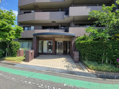 【エントランス】 | ステイツ上甲子園ゆりのき通り