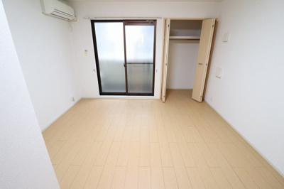 【寝室】 | メゾンド南光Ⅱ