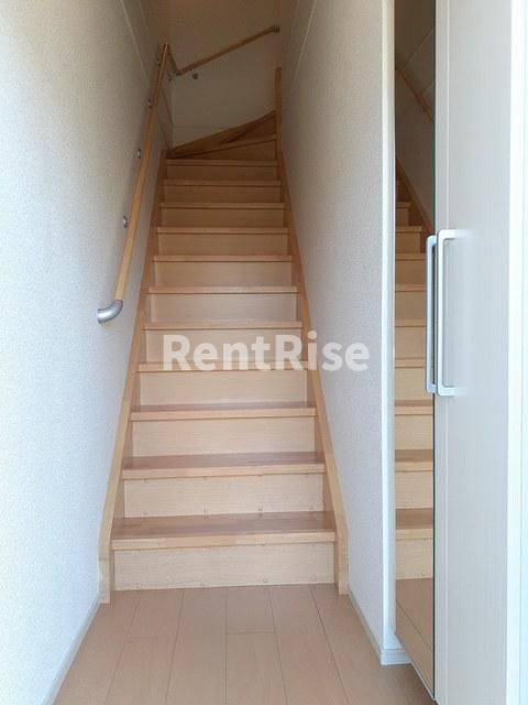 リバーサイド大江の玄関|玄関