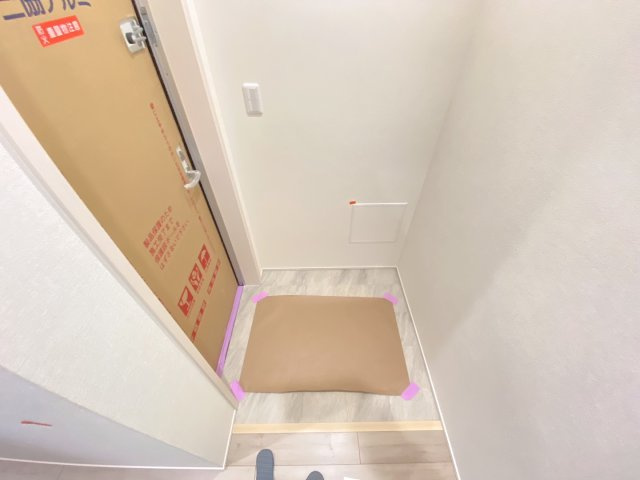 フジパレス北野田Ⅰ番館の玄関