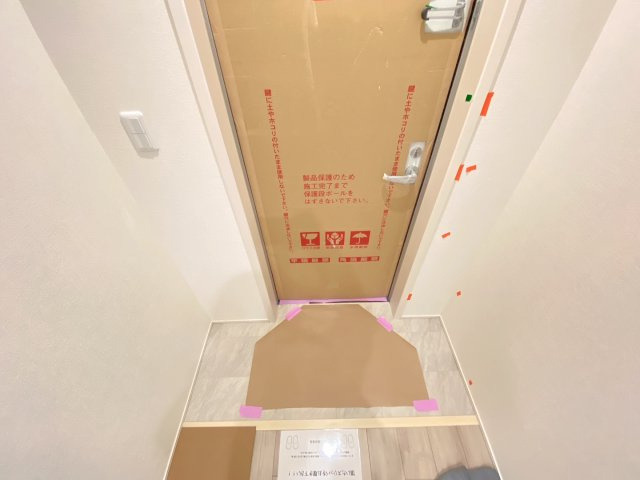 フジパレス北野田Ⅰ番館の玄関