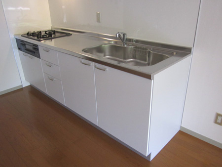 パストラル羽衣のキッチン|お料理しやすいキッチンです