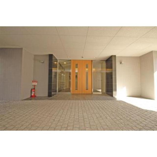 コンフォリア要町のエントランス