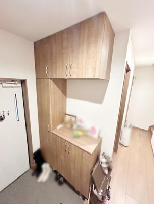 【玄関】 | 所沢市西新井町　令和2年築 | トールタイプのシューズBOXは収納力が高いです