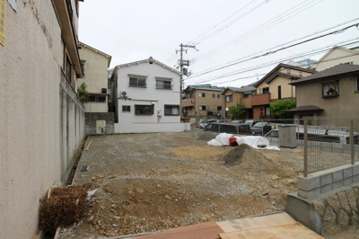【駐車場】 | フェーブ千代が丘 | 同社施工例です。