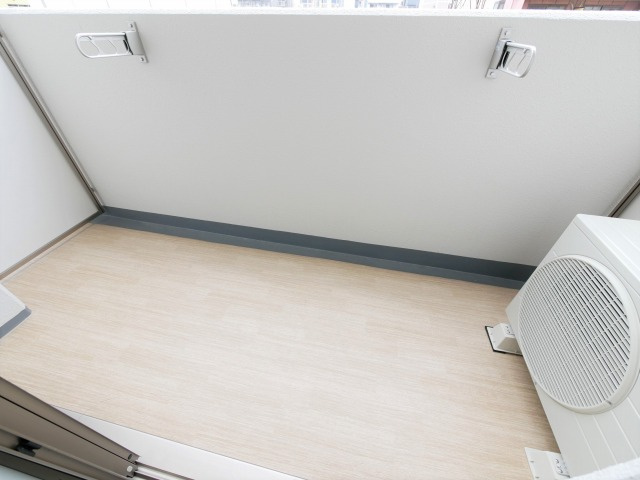 ジアコスモ難波南のバルコニー