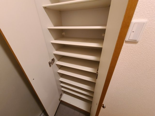 フロンティアハイツ吹上 | 名古屋市の賃貸ならMy賃貸の収納|フロンティアハイツ吹上