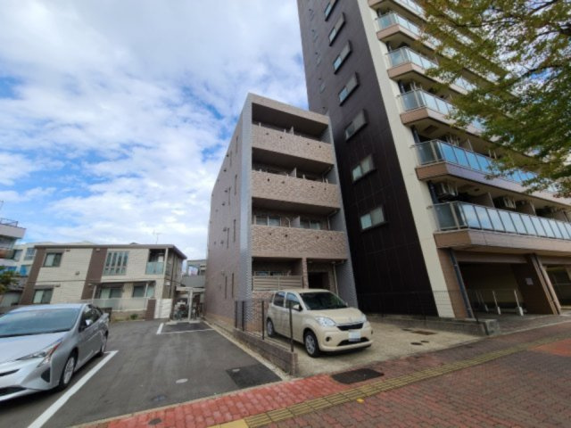 フロンティアハイツ吹上 | 名古屋市の賃貸ならMy賃貸の外観|フロンティアハイツ吹上