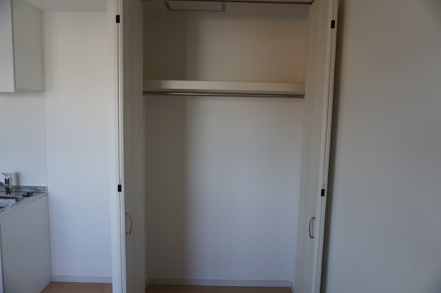 リビングライフ長瀬EASTⅡの収納|反転タイプです