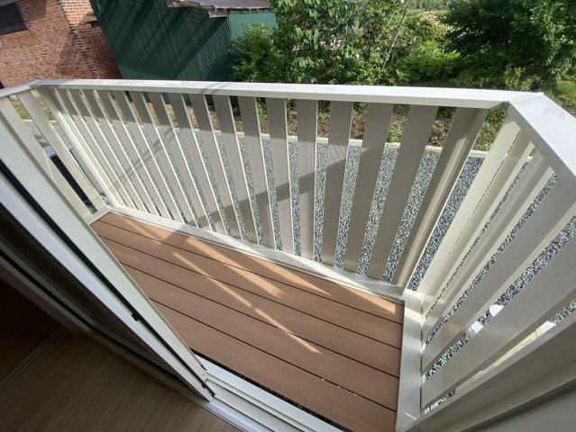 エバーグリーンのバルコニー