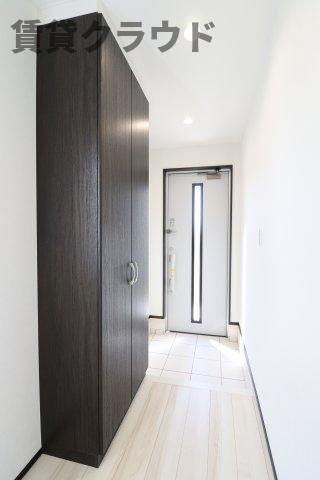 GKタウンの玄関|明るい玄関です