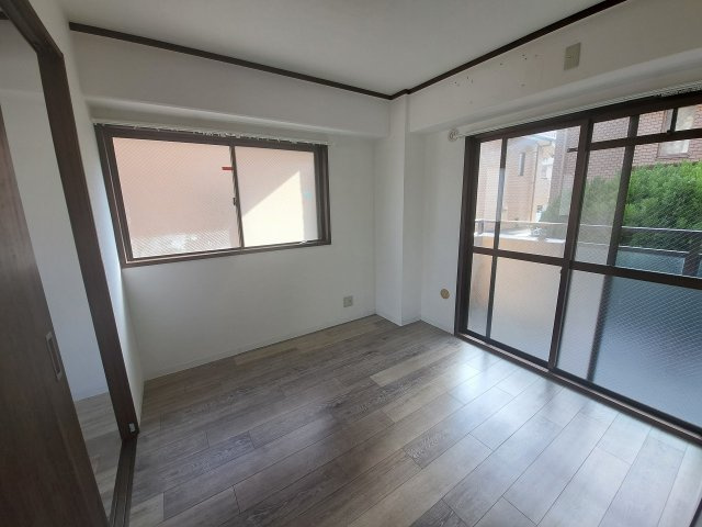 メゾン・ド・レグルスの居間・リビング