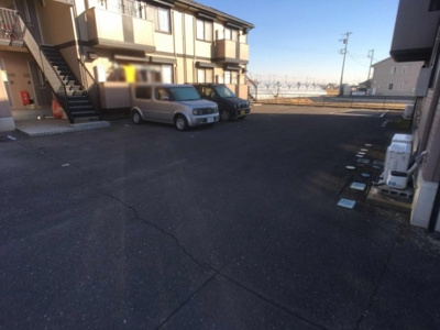 【駐車場】 | ファミールハイツA | 駐車スペースもあります