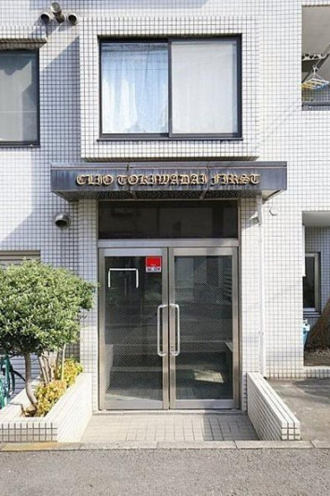 【エントランス】
