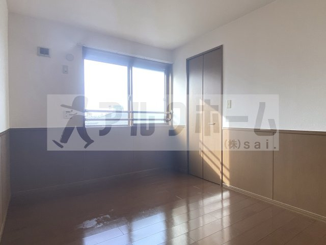 クレール萱振Cの洋室