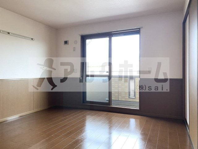 クレール萱振Cの洋室