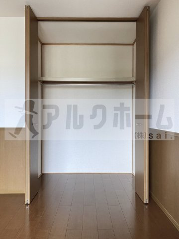 クレール萱振Cの収納