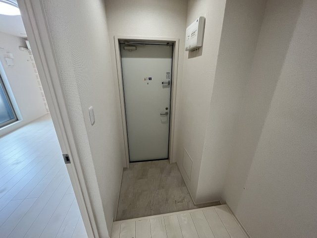 【玄関】 | フジパレス下新庄駅東３番館 | 収納もある玄関です