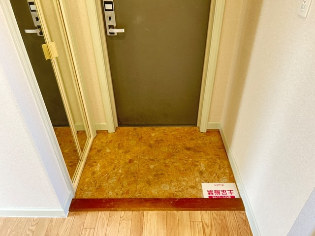 グリーンヒルズ上ノ山の玄関