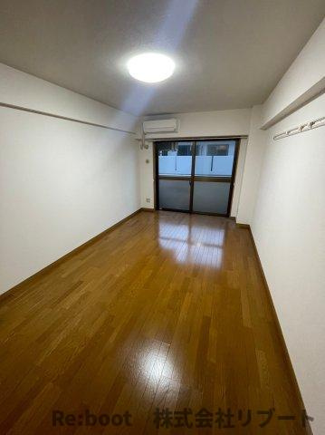 サンパーク妙典の居間・リビング