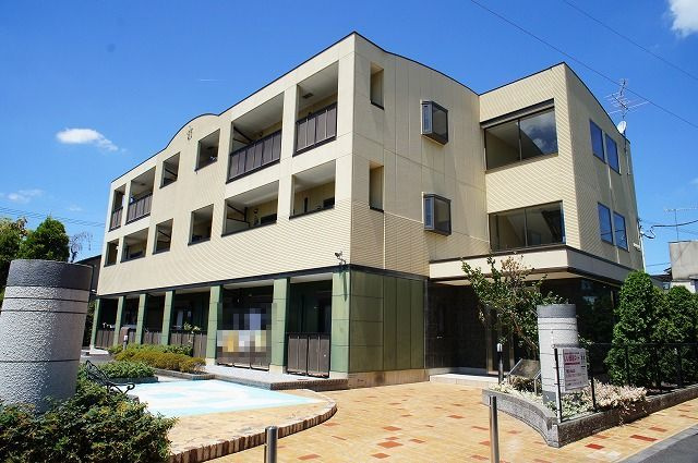 プレステージコートファミーユ館