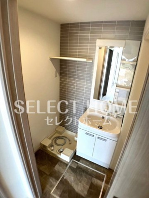  | ラフィネ岡崎