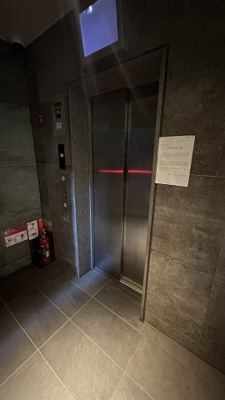 【ロビー】 | ファーストフィオーレ難波南パークサイド | 建物の内部です