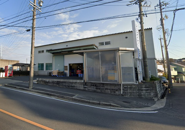 新栄町貸倉庫の外観
