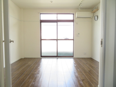 【洋室】 | コーポ飛鳥