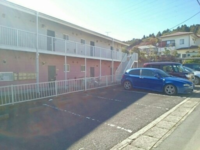 【駐車場】 | ロイヤルヒルズ