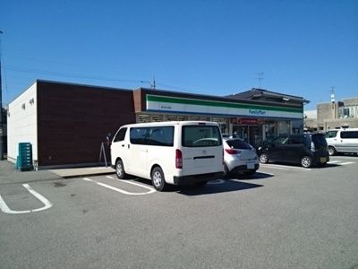 【周辺】 | シーサイド・ヴィラⅡ | ファミリーマート滑川中川原店まで230m