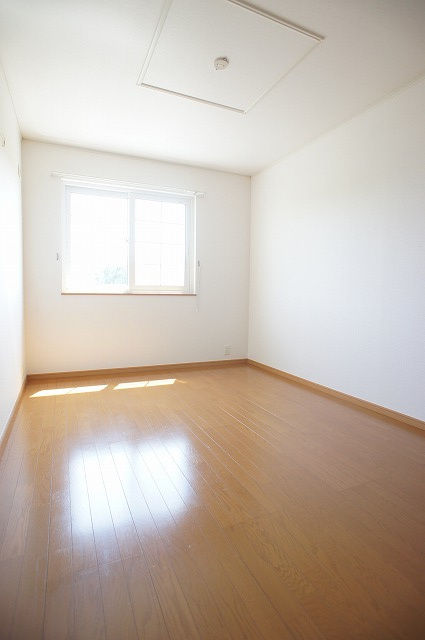 ベルソーレの洋室|洋室です