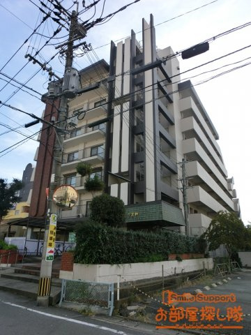 スカイライフ天神の外観