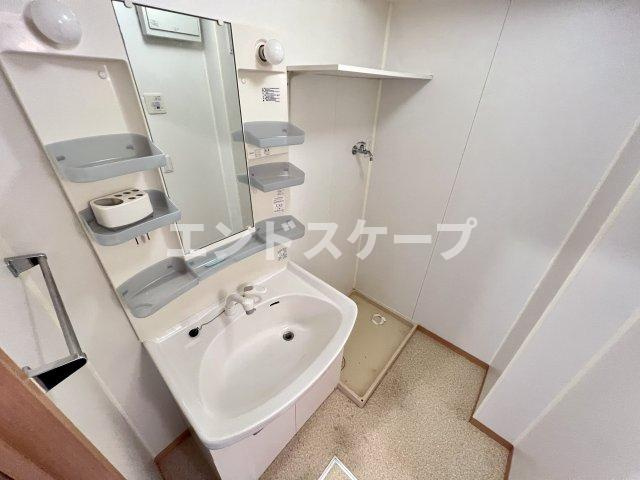 グランモンターニュの洗面所|高崎、前橋のお部屋探しはエンドスケープまで！お客様の理想お聞かせ下さい♪