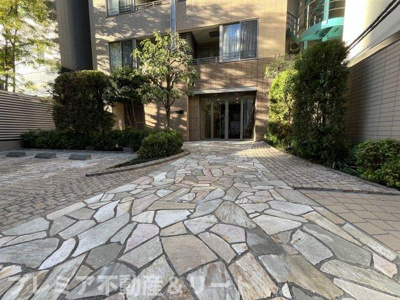 【エントランス】 | コンフォリア二番町